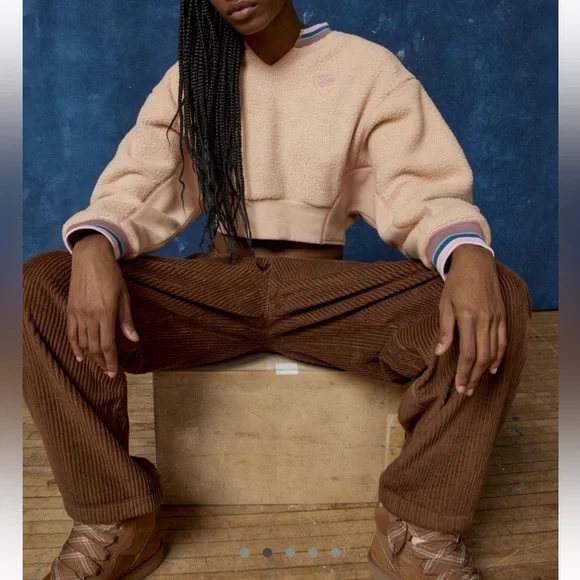 bdg fleece pullover sweatshirt - Picture 5 of 5